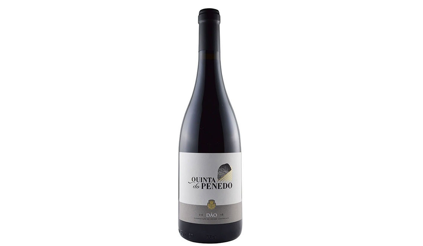 vinho tinto português Quinta do Penedo