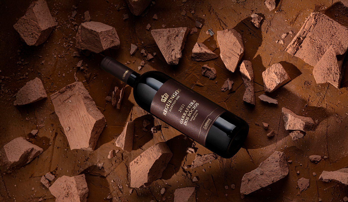 Reguengos Garrafeira dos Sócios é eleito melhor vinho tinto de Portugal